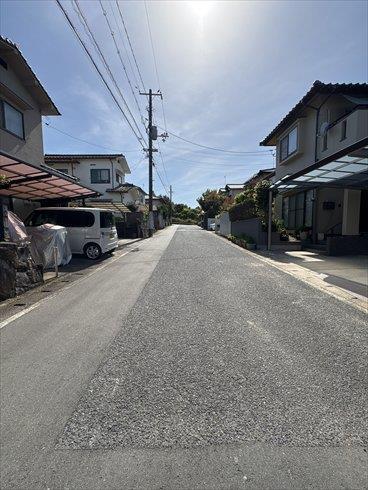 南東側前面道路 南東側前面道路