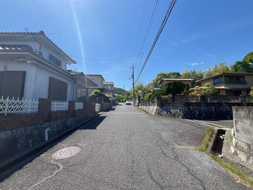 南西側道路