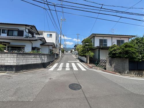 南西側道路