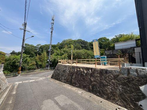 現地・西側道路