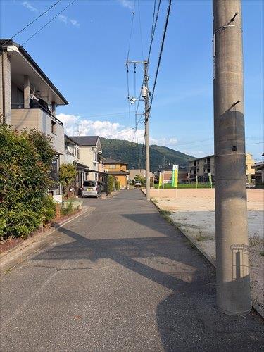 前面私道(2026年8月撮影)