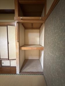 一階和室①押入