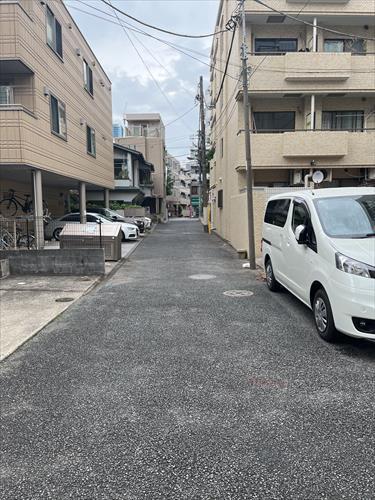 現地含む前面道路