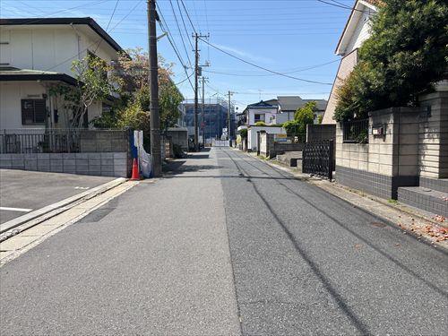 前面道路【現地写真2026年4月撮影】