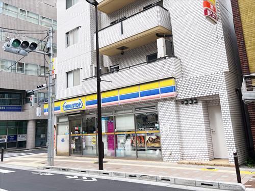 ミニストップ九段南4丁目店(300m)