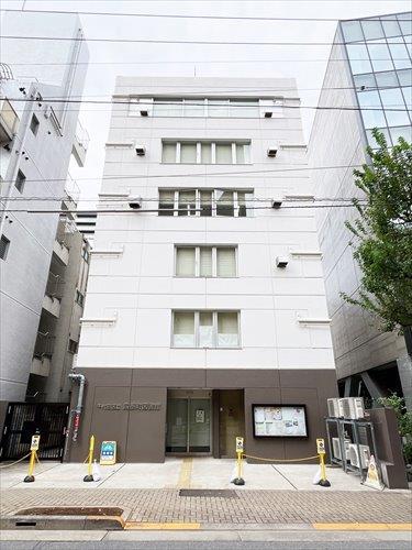 千代田区立四番町図書館(310m)