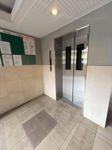 エレベーターホール