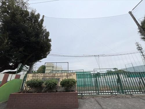 大和市立南林間中学校まで860m