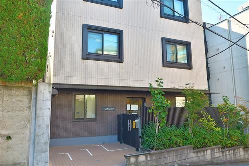 アソシエ都立大学保育園120m