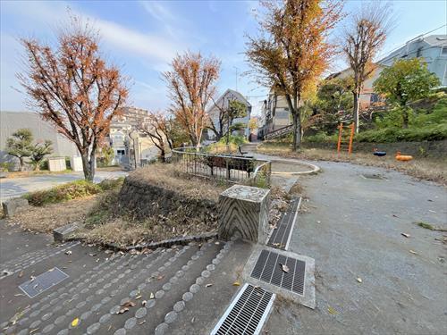 板橋区立徳丸一丁目公園 140ｍ