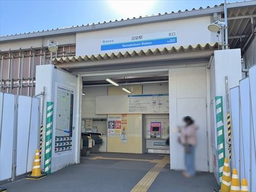 西武新宿線「沼袋駅」950ｍ