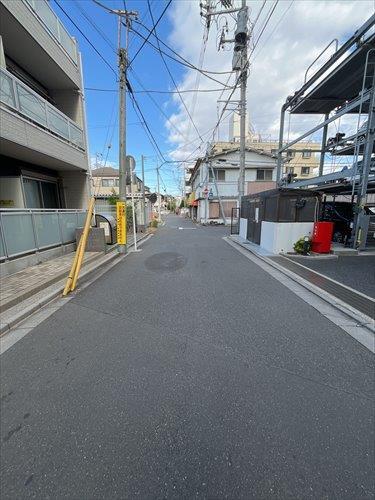 現地含む前面道路