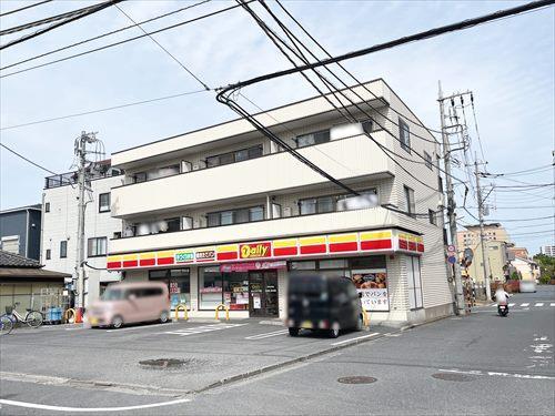 デイリーヤマザキ足立江北3丁目店330m