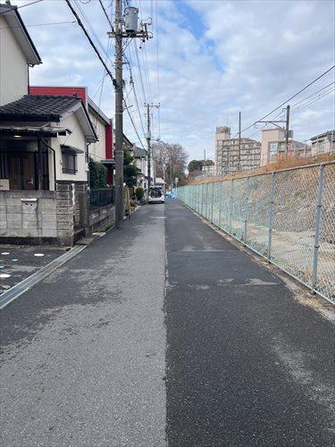 現地含む前面道路