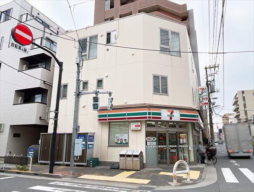 セブンイレブン江東毛利店(250m)