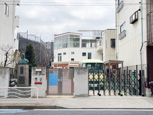 まなべ幼稚園(230m)