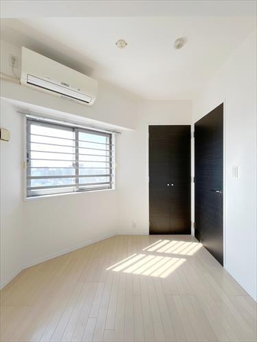 洋室（約4.5帖）