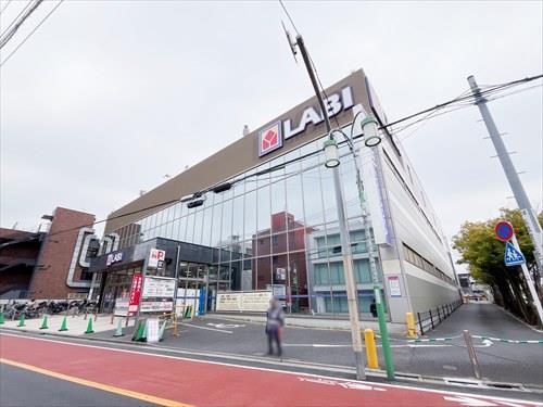 ヤマダデンキLABI自由が丘(140m)