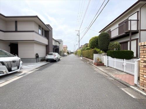 前面道路（2026年4月撮影）