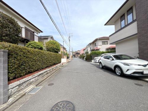 前面道路（2026年4月撮影）