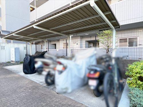 バイク置き場