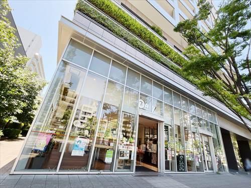 デイリーヤマザキ豊洲5丁目店(620m)