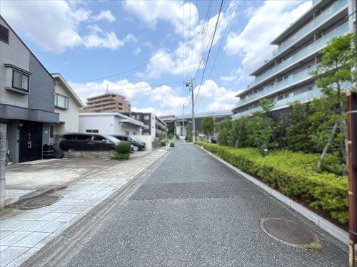 前面道路(2026年6月撮影）