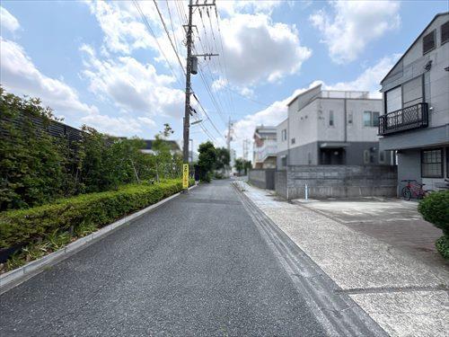 前面道路(2026年6月撮影）
