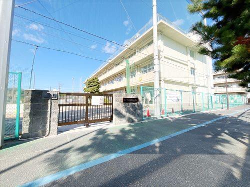 市川市立冨貴島小学校(470m) 市川市立冨貴島小学校(470m)