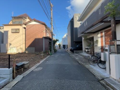 前面道路(2026年9月撮影) 前面道路(2026年9月撮影)
