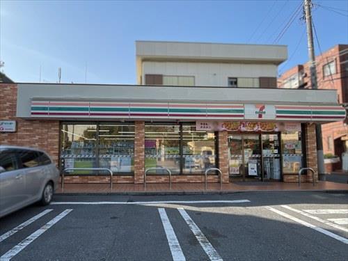 セブンイレブン市川大洲店320m セブンイレブン市川大洲店320m