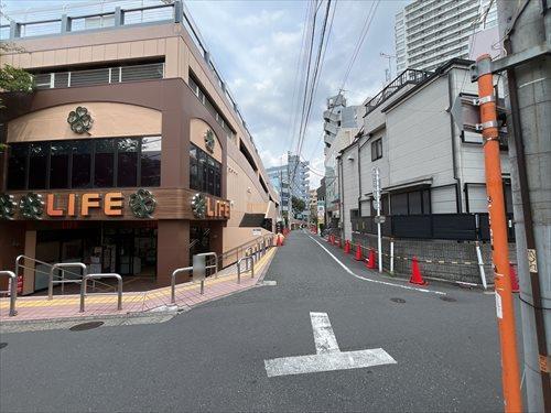 現地および前面道路