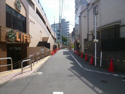 現地および前面道路