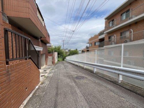 前面道路（2026年7月撮影）