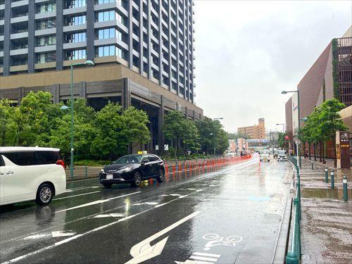 現地含む前面道路