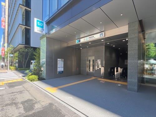 日比谷線「茅場町」駅まで徒歩2分 日比谷線「茅場町」駅まで徒歩2分