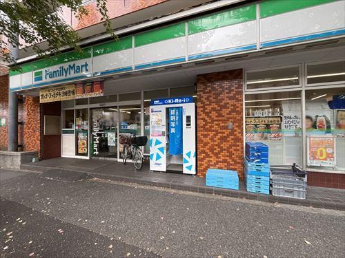 ファミリーマート新桜台店420m