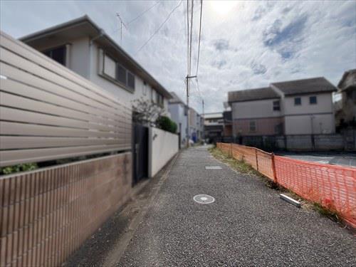 前面道路（2026年10月撮影）