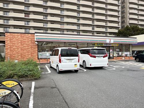 セブンイレブン志木幸町３丁目店 180ｍ