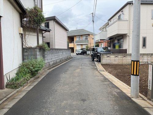 前面道路（物件：右手）