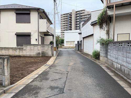 前面道路（物件：左手）