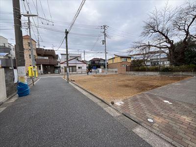 西側前面道路含む現地