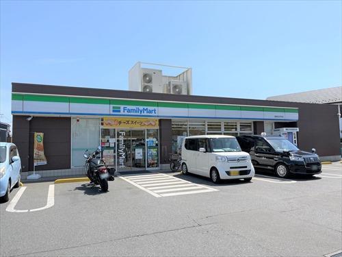ファミリーマート西東京谷戸町店 230ｍ