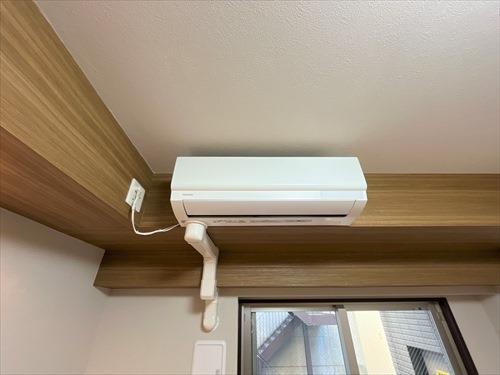 ルームエアコン付