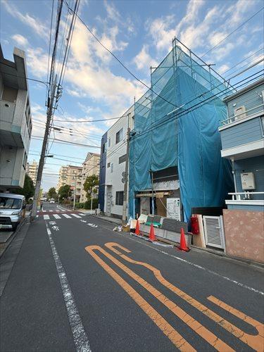 前面道路を含む現地（右手）
