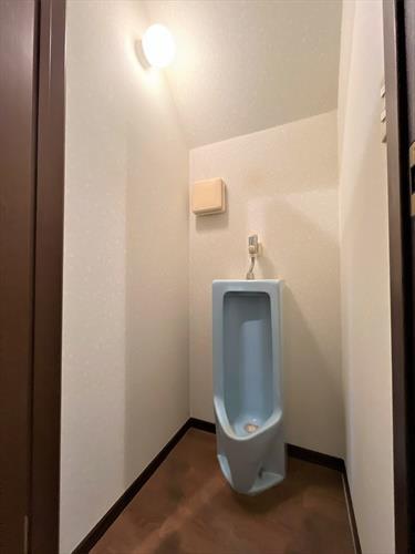 １階西側トイレ