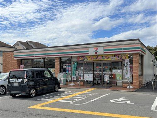 セブンイレブン所沢下山口店 220ｍ