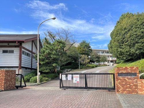 所沢市立上山口中学校 1240ｍ