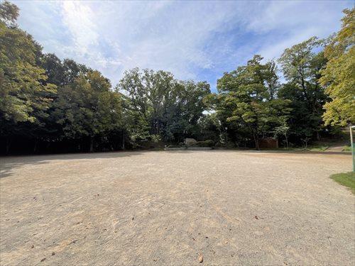 椿峰中央公園 760ｍ