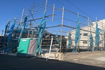 建築中の外観（2025年11月撮影）